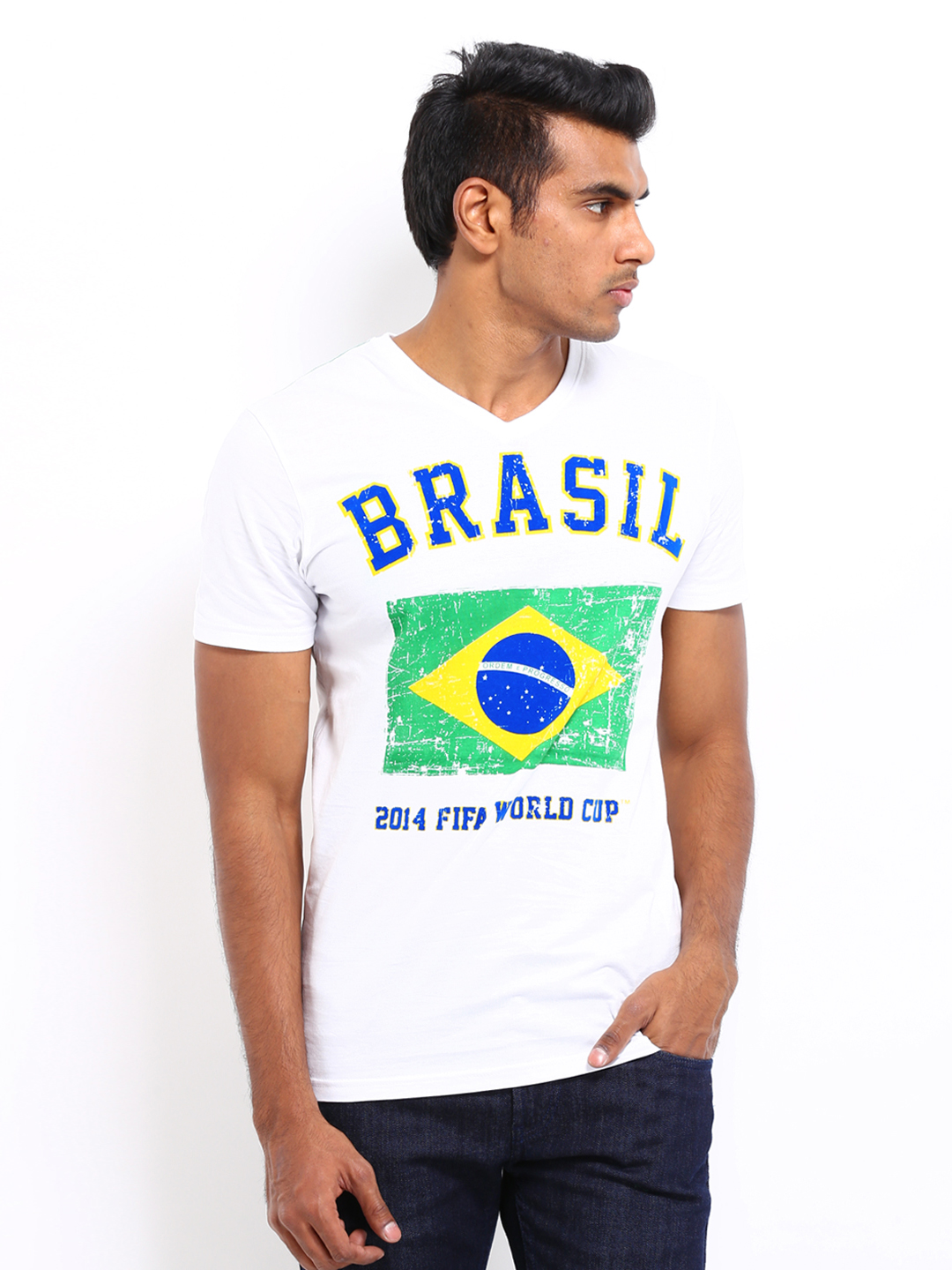 Celio Men White Printed FIFA T Shirt 